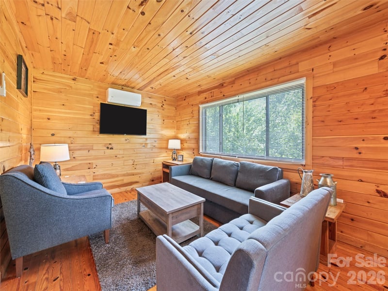 299 Blue Ridge Pw, Bryson City, NC 28713