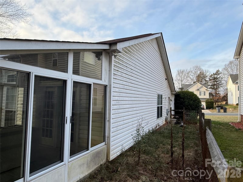 10410 Hellebore Rd, Charlotte, NC 28213