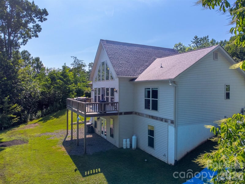 266 Egret Ln, Sylva, NC 28779