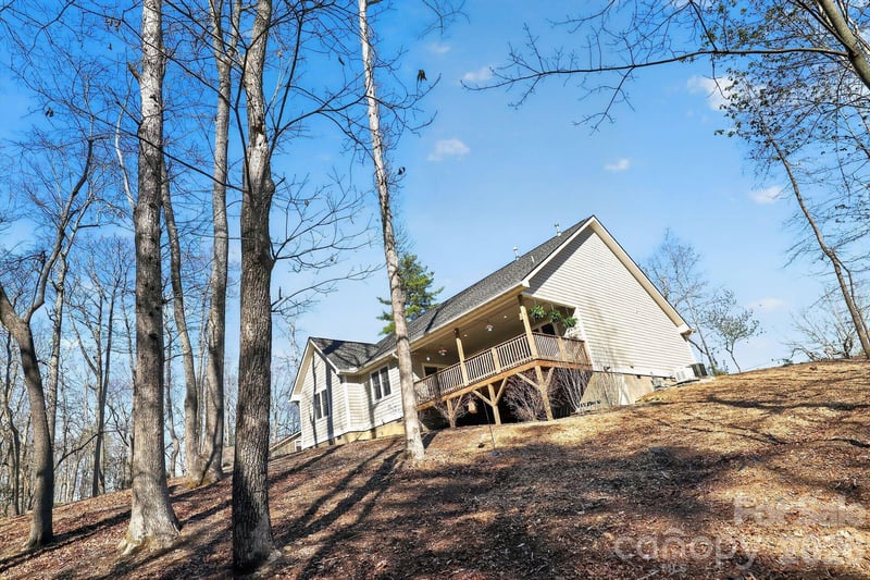 3757 Laurel Park Hw, Hendersonville, NC 28739