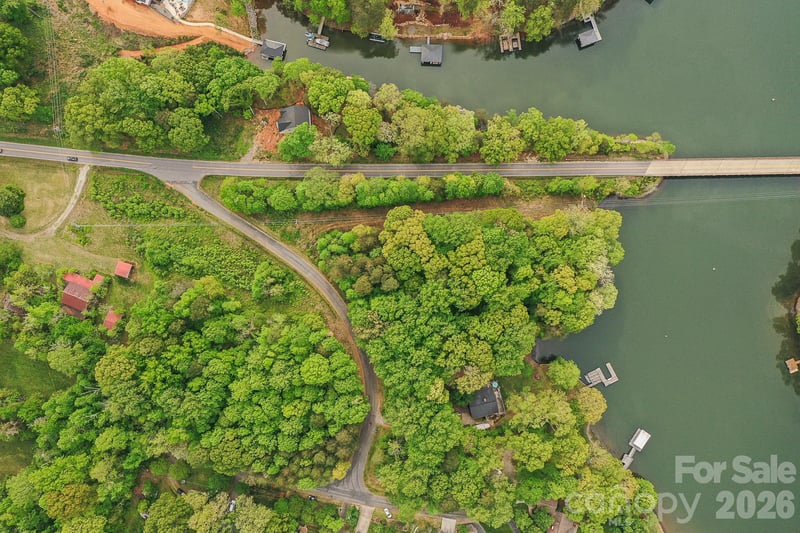3618 Tee St, Sherrills Ford, NC 28673