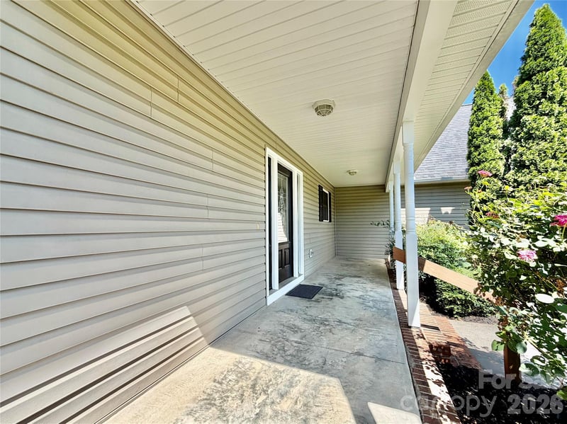 1070 Lucky Ln, Salisbury, NC 28146