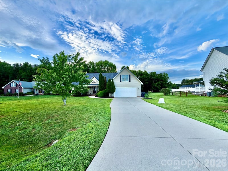 1070 Lucky Ln, Salisbury, NC 28146