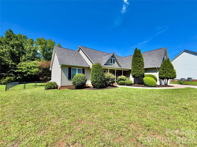 1070 Lucky Ln, Salisbury, NC 28146