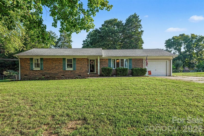 105 Stoneybrook Rd, Salisbury, NC 28147