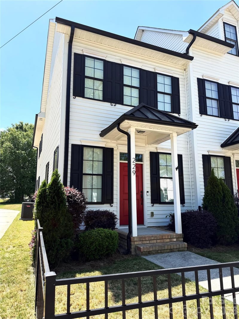 229 G St, Kannapolis, NC 28081