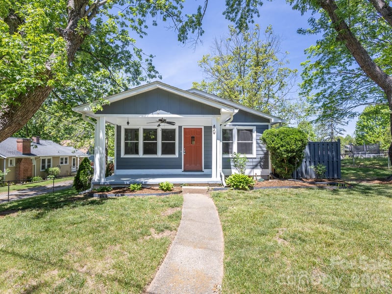 40 Oakley Rd, Asheville, NC 28803
