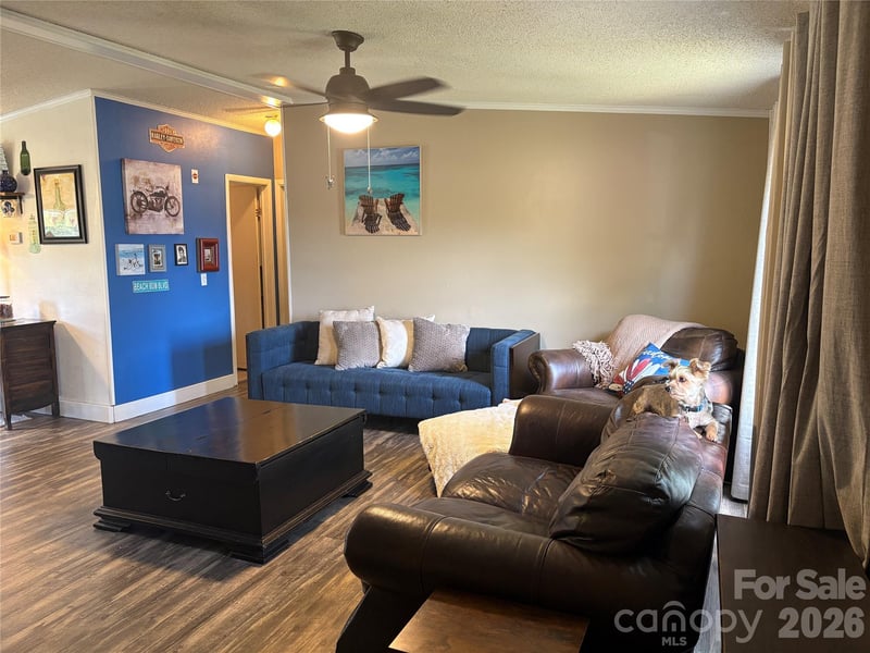 5507 Sandy Creek Ct, Newton, NC 28658