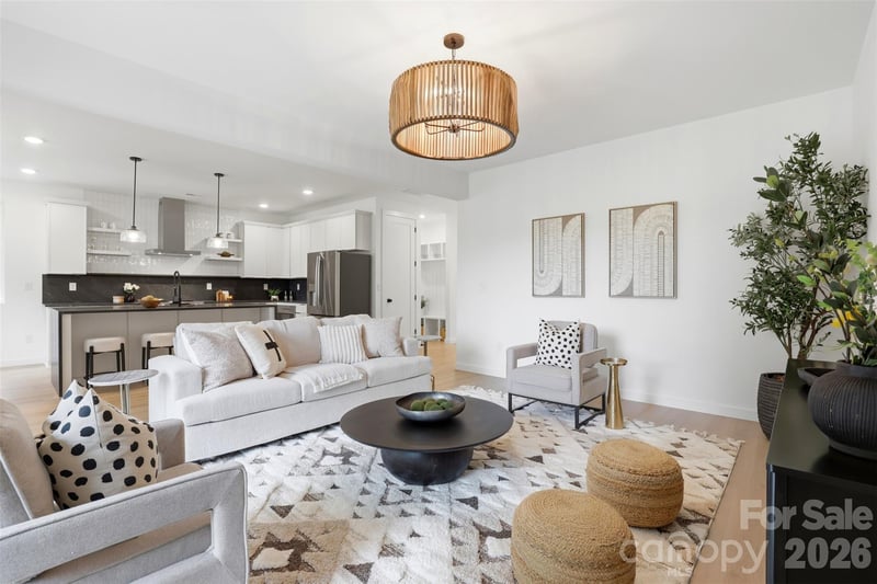 2818 Dogwood Ave, Charlotte, NC 28206