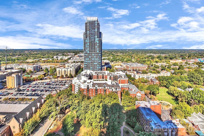 210 Church St #1512, Charlotte, NC 28202