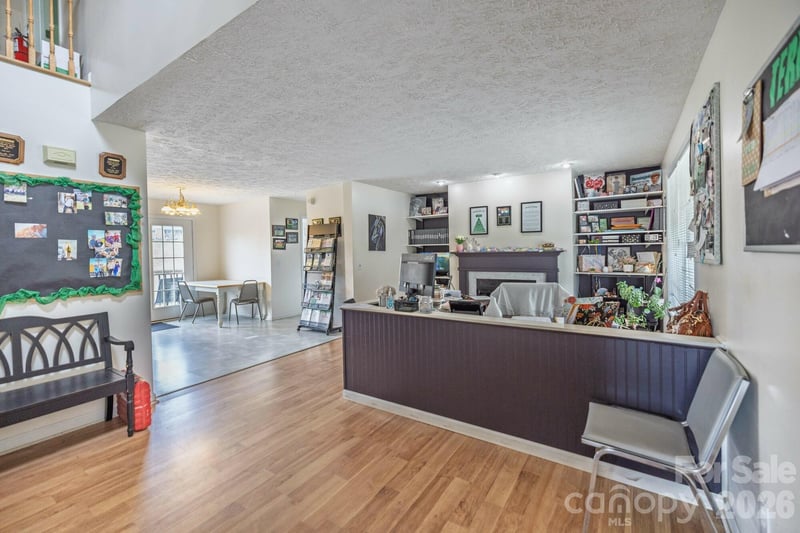396 New Leicester Hw, Asheville, NC 28806
