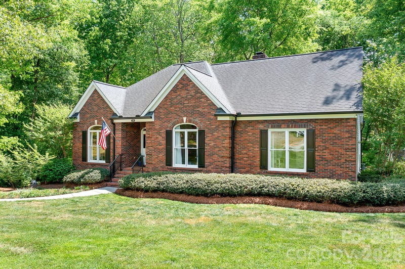 199 Buckingham Place Rd, Mooresville, NC 28115