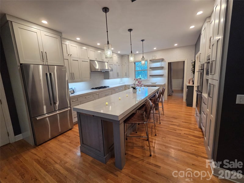 1066 Columbine Rd, Asheville, NC 28803