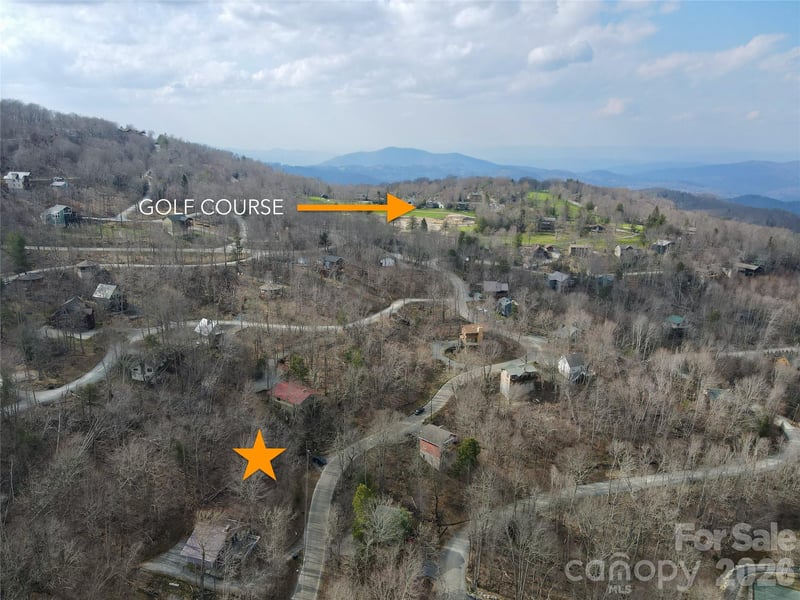 218 Lake Rd, Beech Mountain, NC 28604