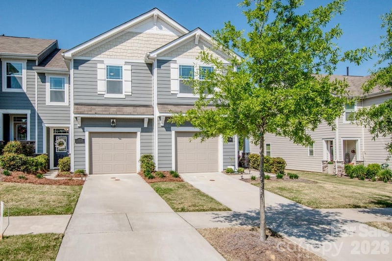 18036 Pear Hawthorne Dr, Huntersville, NC 28078