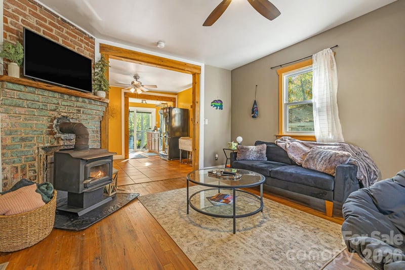 144 Clingman Ave, Asheville, NC 28801