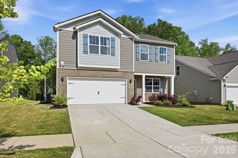 150 Scotsway Ct, Troutman, NC 28166
