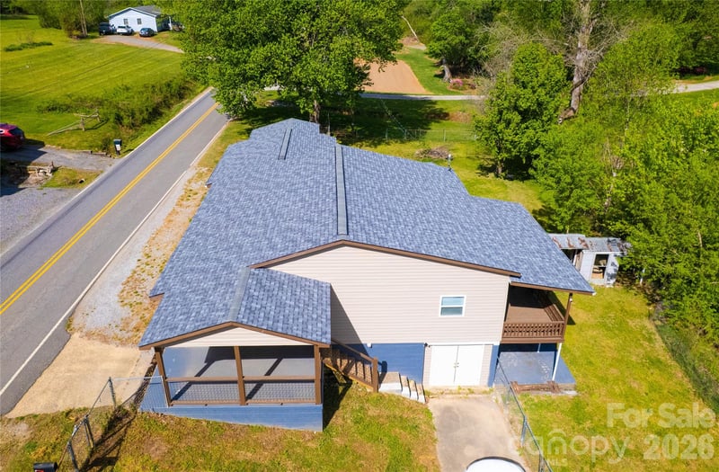 281 Glenwood Dr, Marion, NC 28752