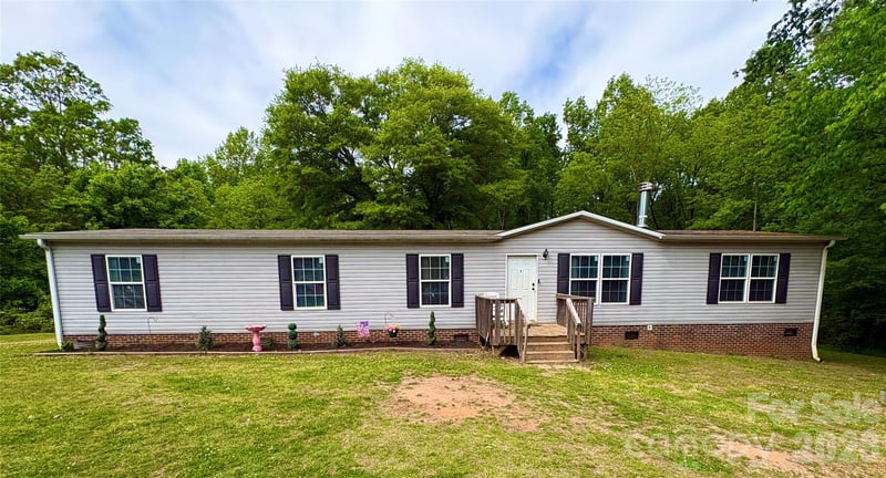 718 Virginia Ave, Bessemer City, NC 28016