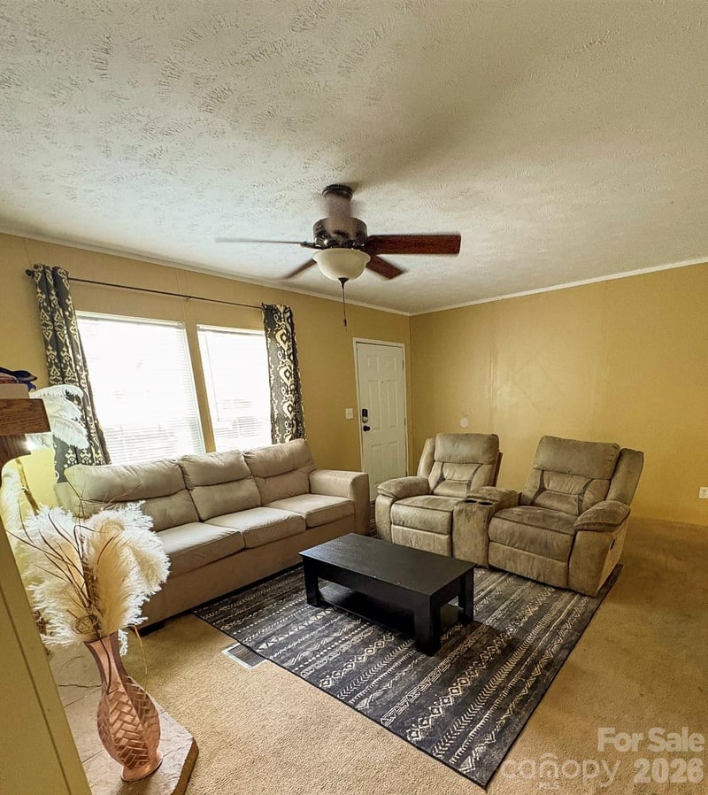 718 Virginia Ave, Bessemer City, NC 28016