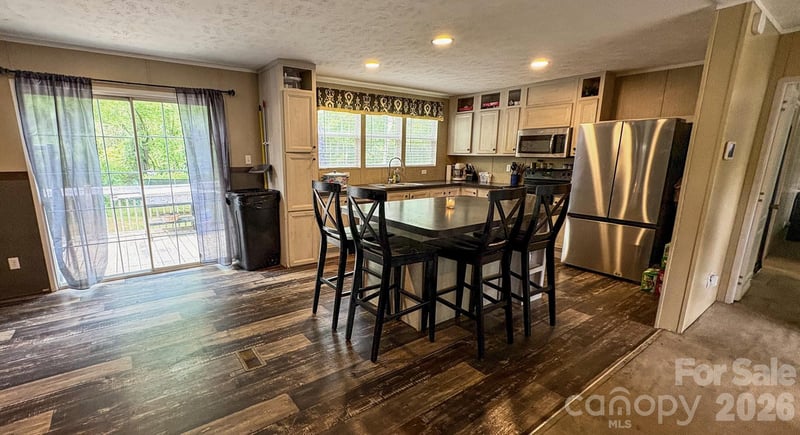 718 Virginia Ave, Bessemer City, NC 28016