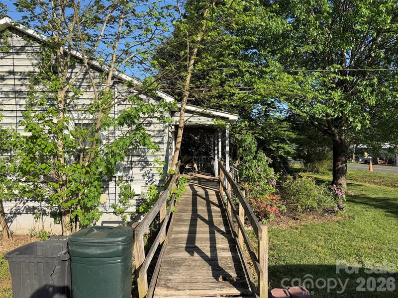 141 Walker Rd, Morganton, NC 28655