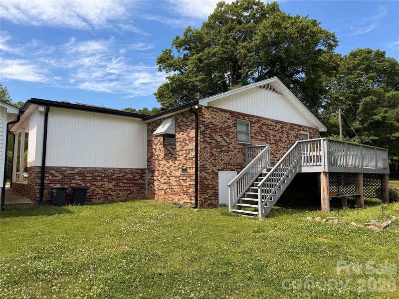 213 Stowe Rd, Gastonia, NC 28056
