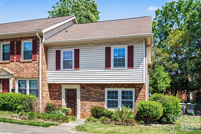 1236 Archdale Dr, Charlotte, NC 28217
