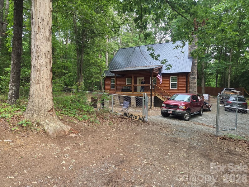 111 Little John Ln, Lexington, NC 27292