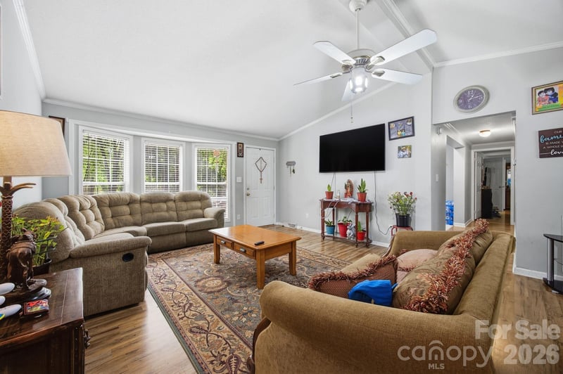 178 Wildwood Acres Cir, Mooresville, NC 28115