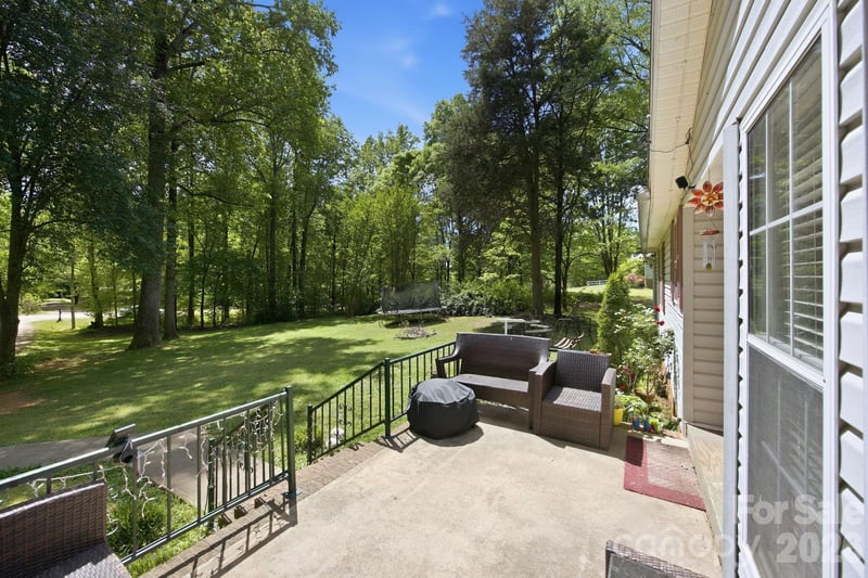 178 Wildwood Acres Cir, Mooresville, NC 28115