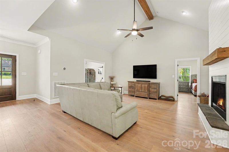 4527 Burrenfort Dr, Denver, NC 28037