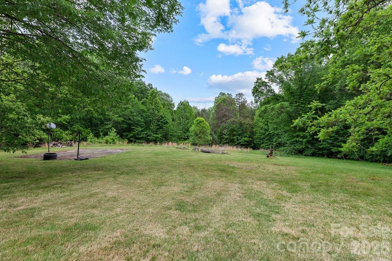 425 Mimosa St, Cleveland, NC 27013