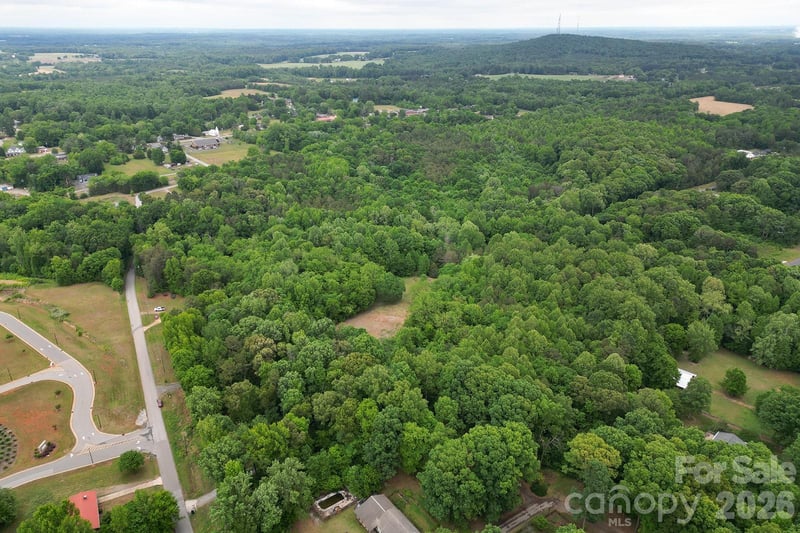 425 Mimosa St, Cleveland, NC 27013