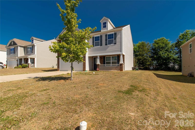 10215 Bradstreet Commons Way, Charlotte, NC 28215