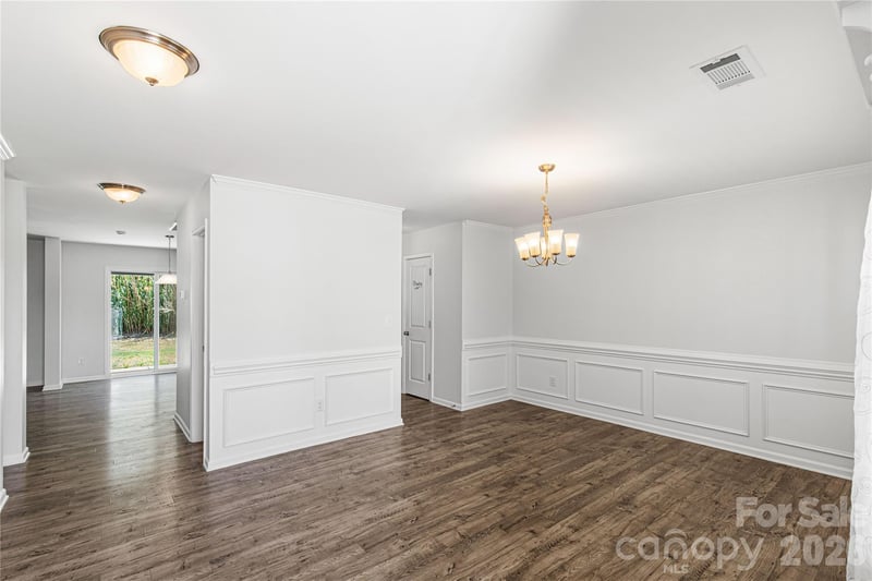 10215 Bradstreet Commons Way, Charlotte, NC 28215