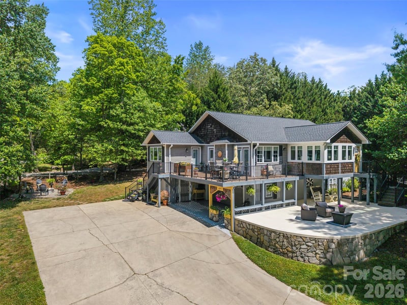 335 Village Blvd, Lake Lure, NC 28746