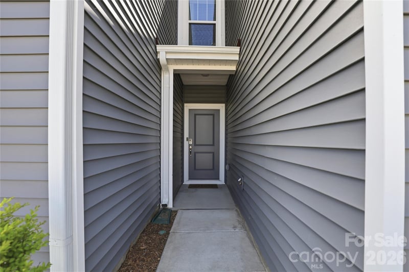 2317 Belterra Dr, Charlotte, NC 28216