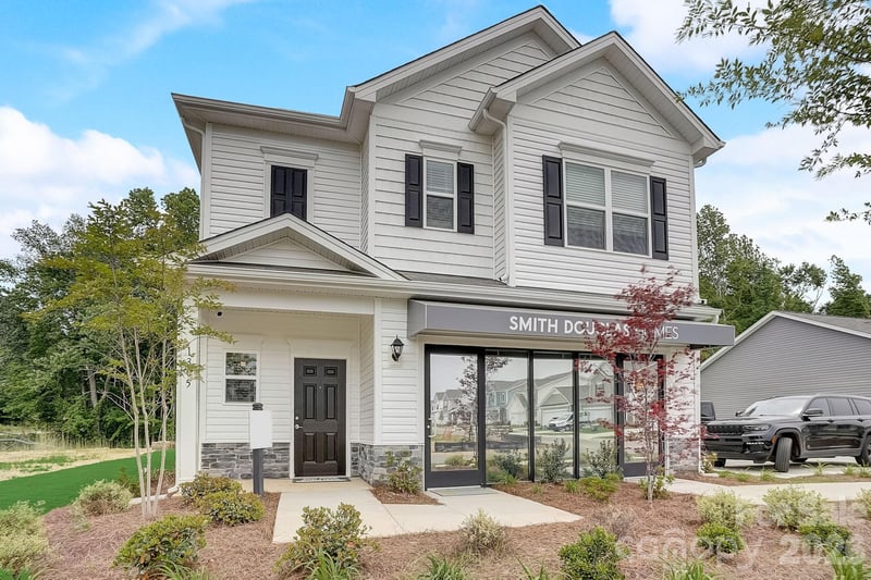 1305 Red River Dr, Salisbury, NC 28144
