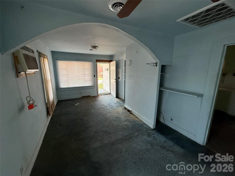 901 Indiana St, Kannapolis, NC 28083
