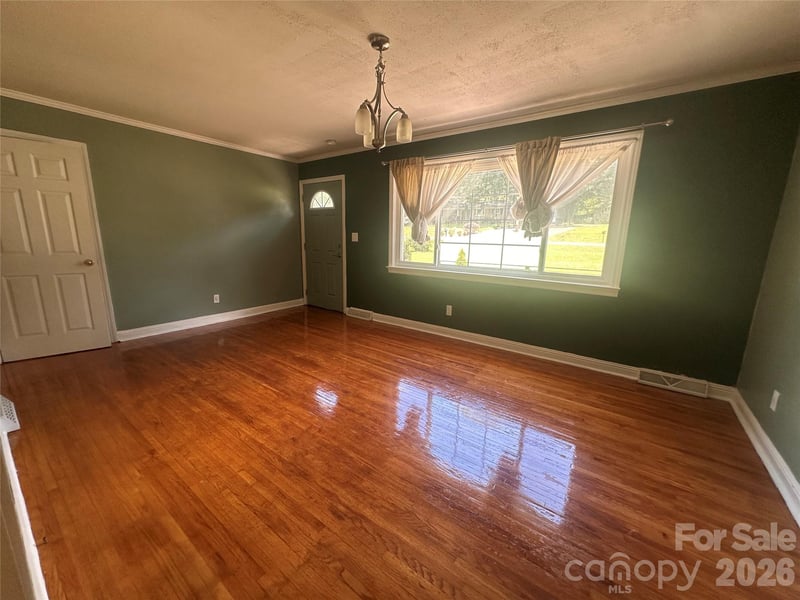9716 Sunway Dr, Mint Hill, NC 28227
