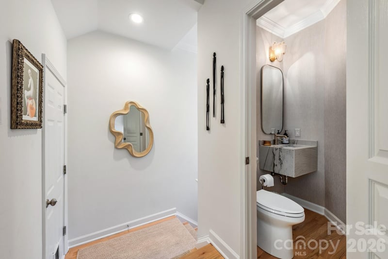 367 7th St, Charlotte, NC 28202