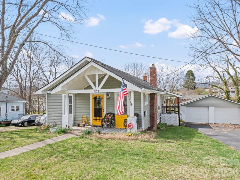 821 Main St, Canton, NC 28716