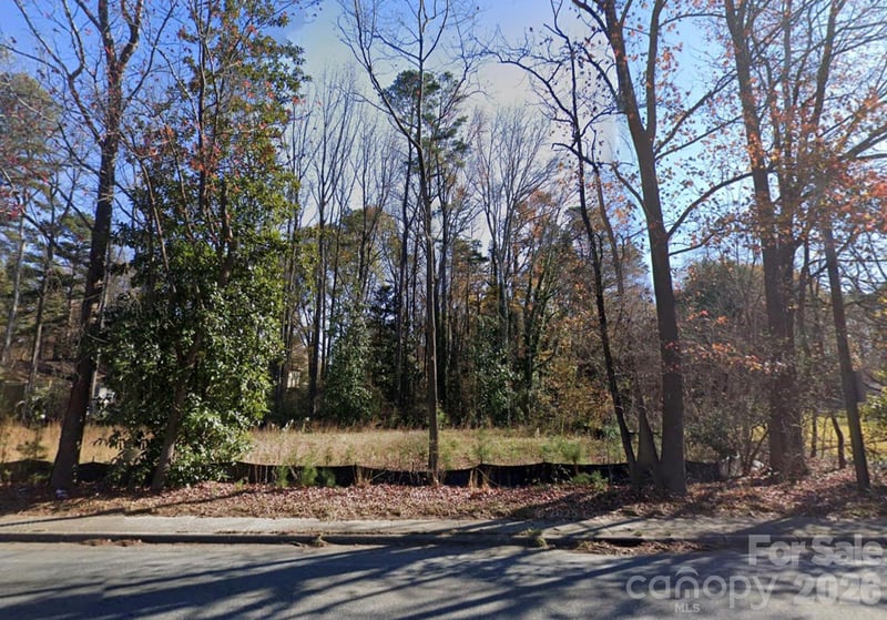 5425 E W T Harris Blvd, Charlotte, NC 28215