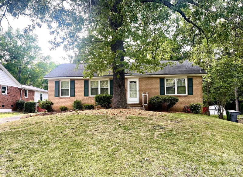 3200 Markland Dr, Charlotte, NC 28208