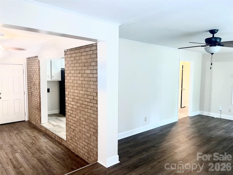 3200 Markland Dr, Charlotte, NC 28208
