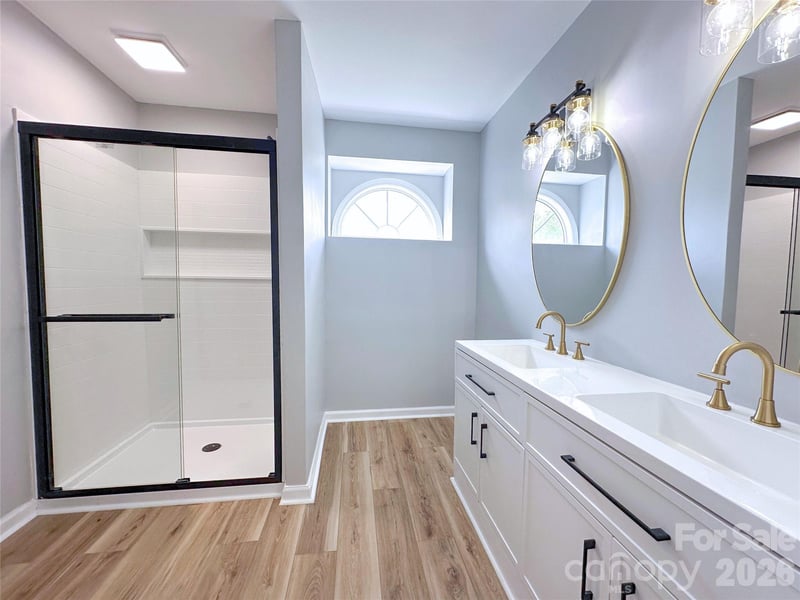 23 Westmont Dr, Asheville, NC 28806