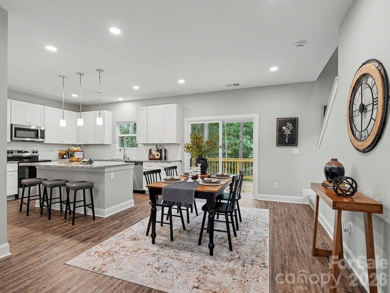 1074 Mackey Ct, Gastonia, NC 28056