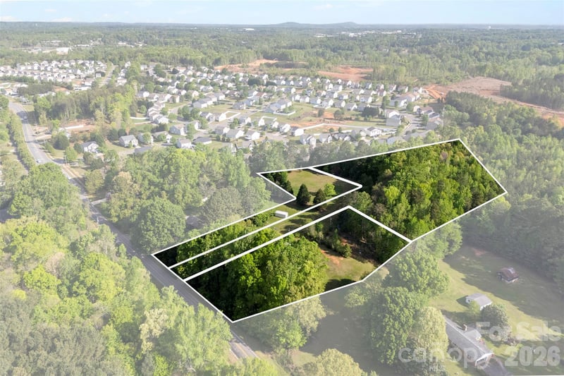 823 Carson Rd, Gastonia, NC 28052