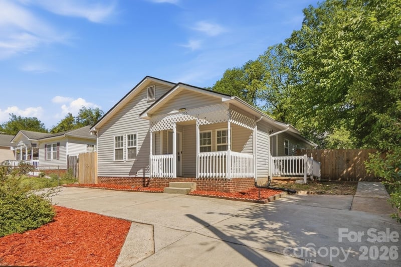 906 Key St, Charlotte, NC 28208